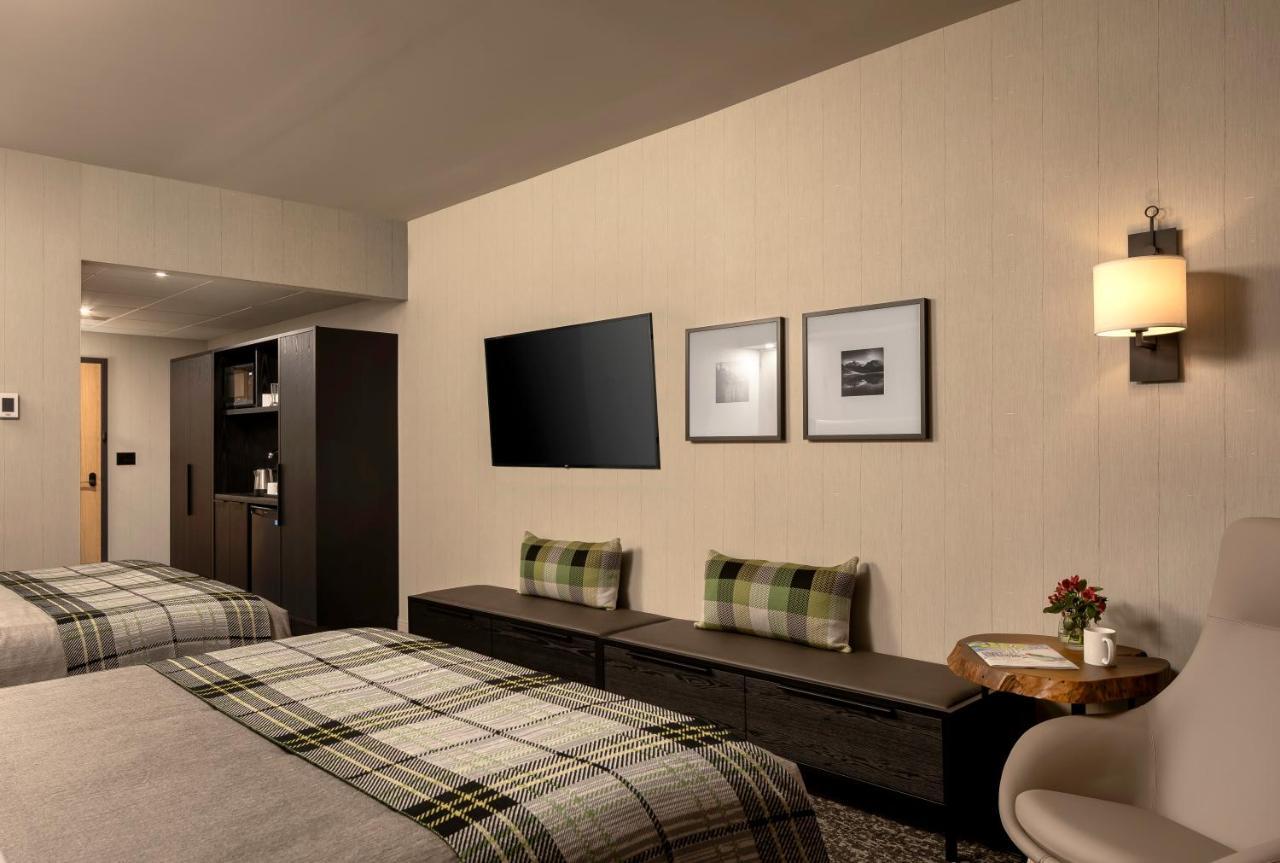 Peaks Hotel And Suites Banff Extérieur photo