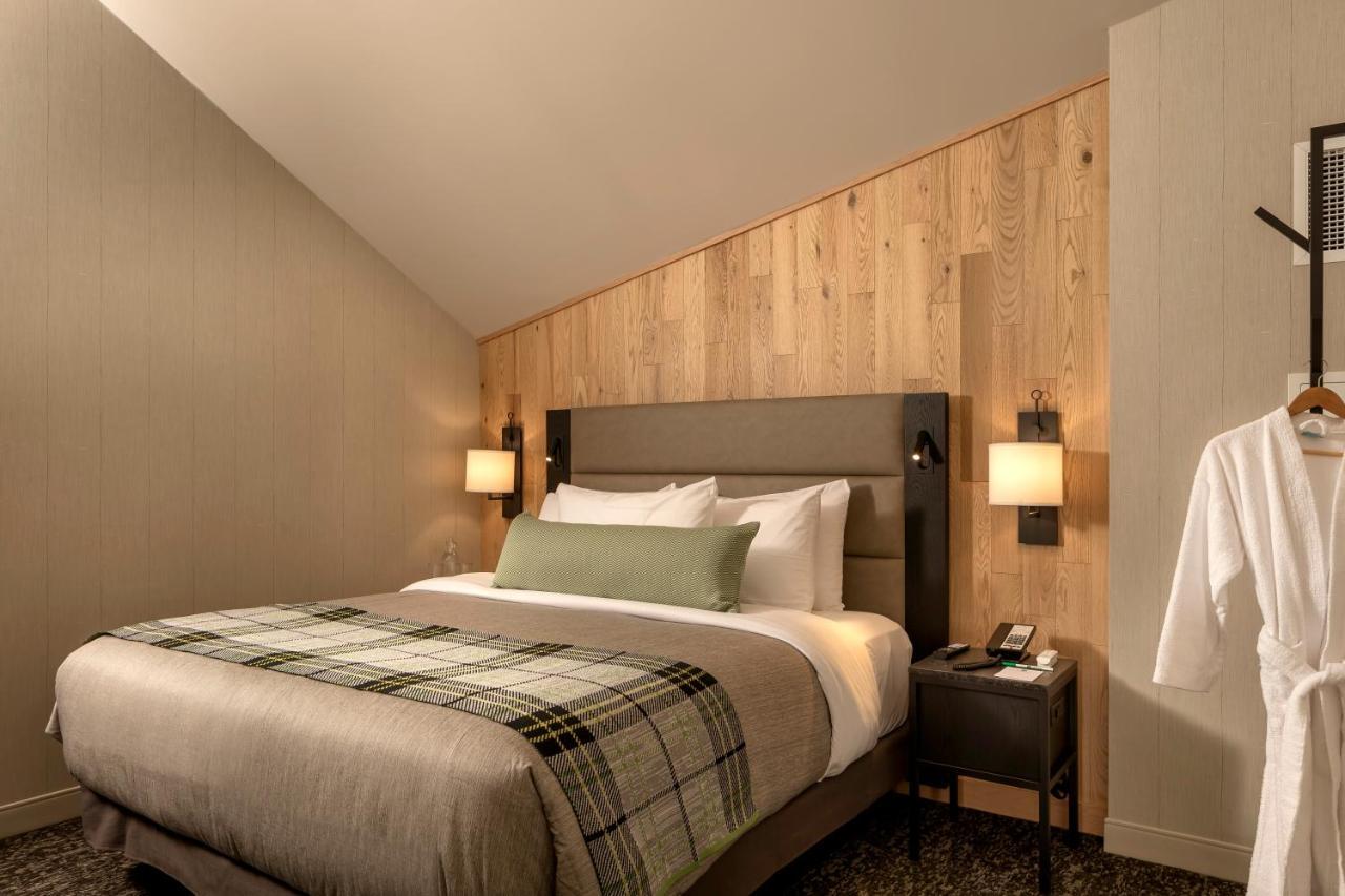 Peaks Hotel And Suites Banff Extérieur photo