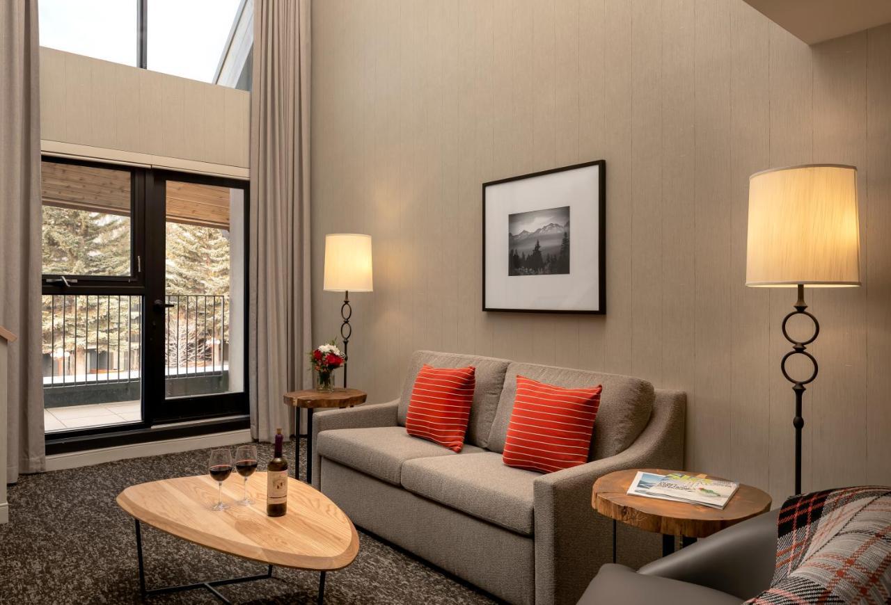 Peaks Hotel And Suites Banff Extérieur photo
