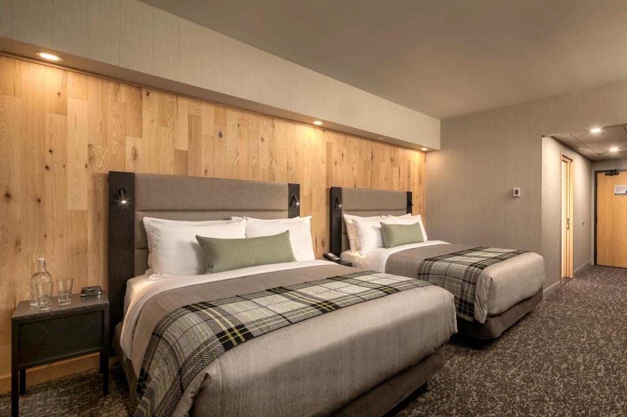 Peaks Hotel And Suites Banff Extérieur photo
