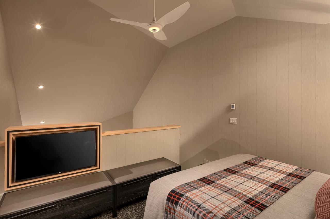 Peaks Hotel And Suites Banff Extérieur photo