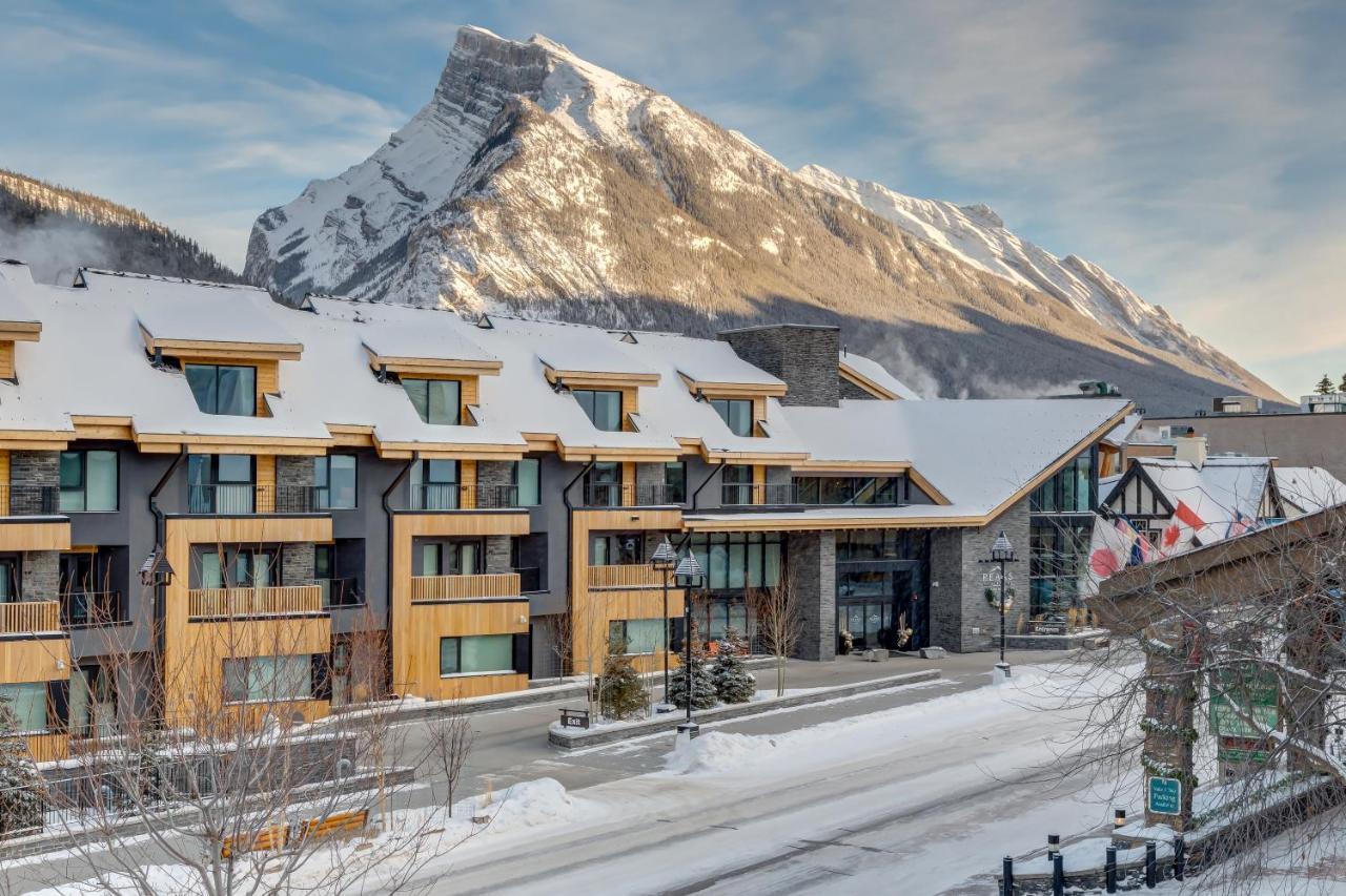Peaks Hotel And Suites Banff Extérieur photo