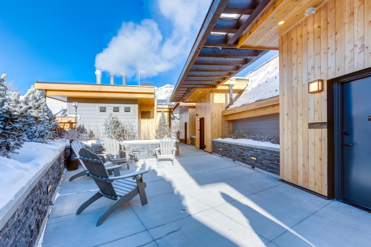 Peaks Hotel And Suites Banff Extérieur photo