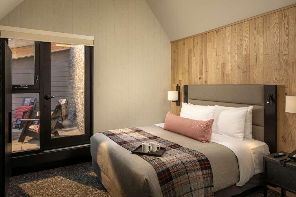 Peaks Hotel And Suites Banff Chambre photo