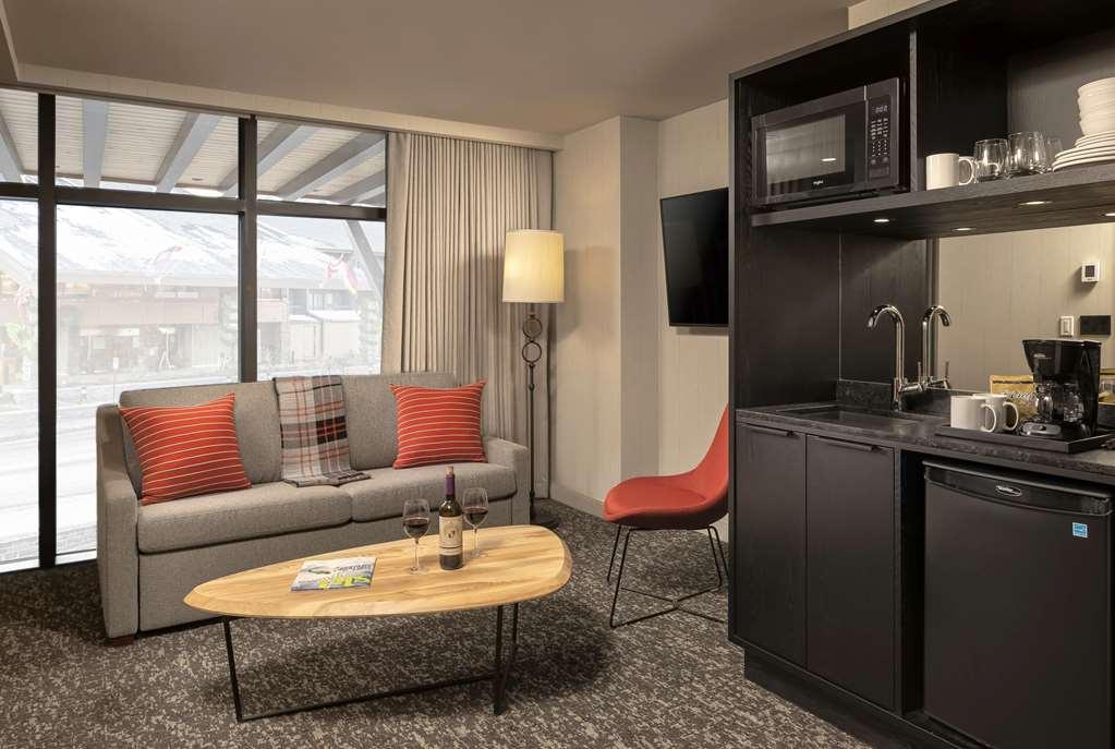Peaks Hotel And Suites Banff Chambre photo